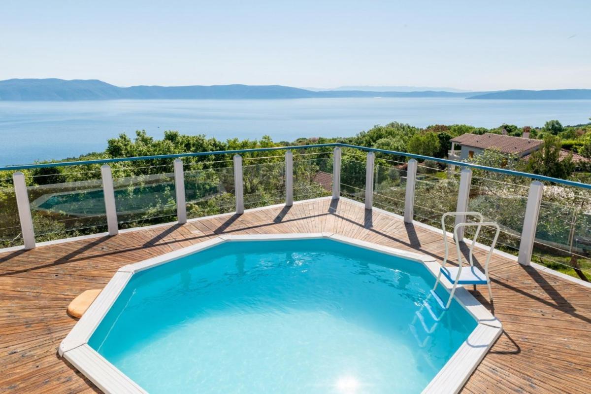 Villa Crni In Crni - Haus Fuer 6 Personen à Labin  Extérieur photo