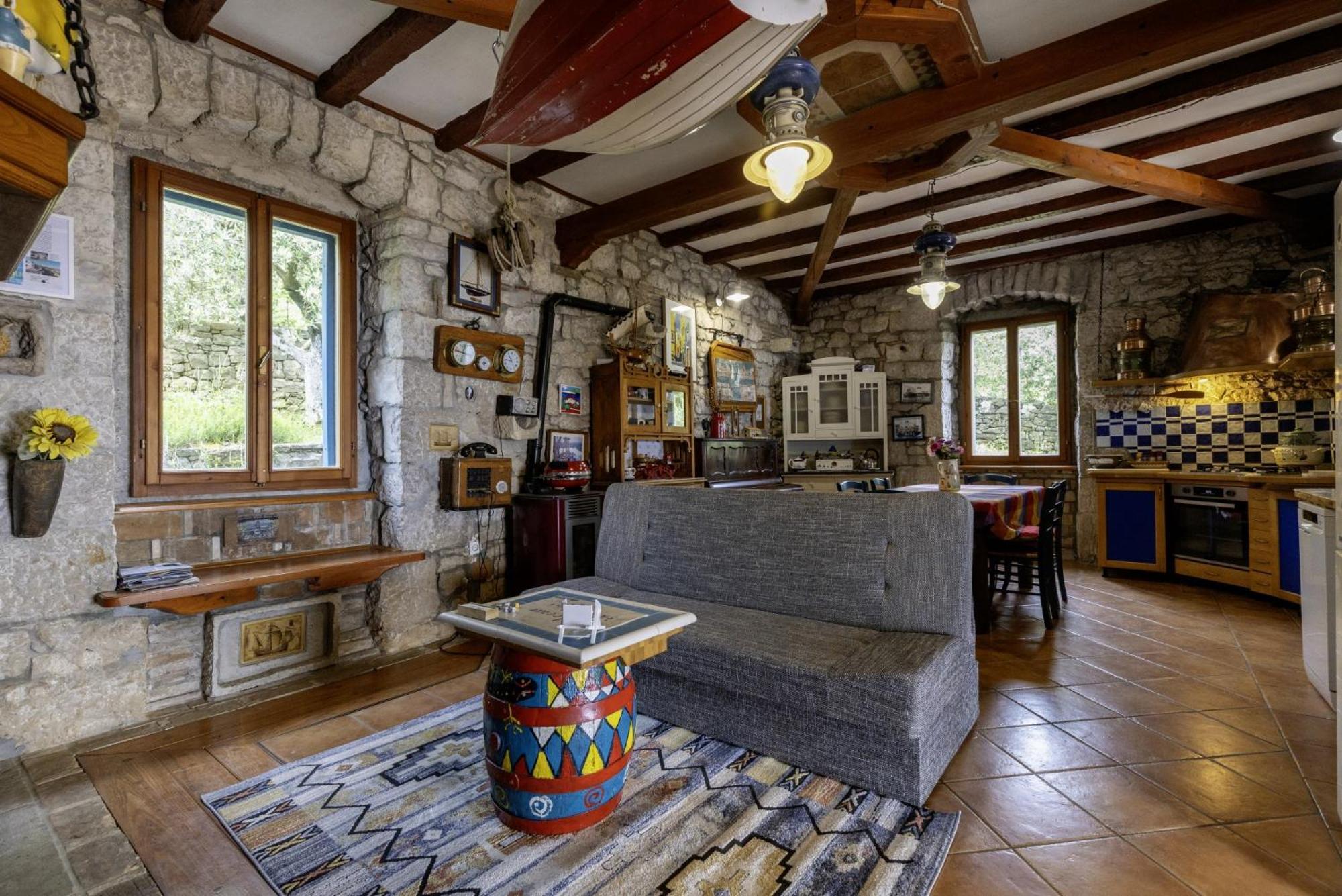Villa Crni In Crni - Haus Fuer 6 Personen à Labin  Extérieur photo